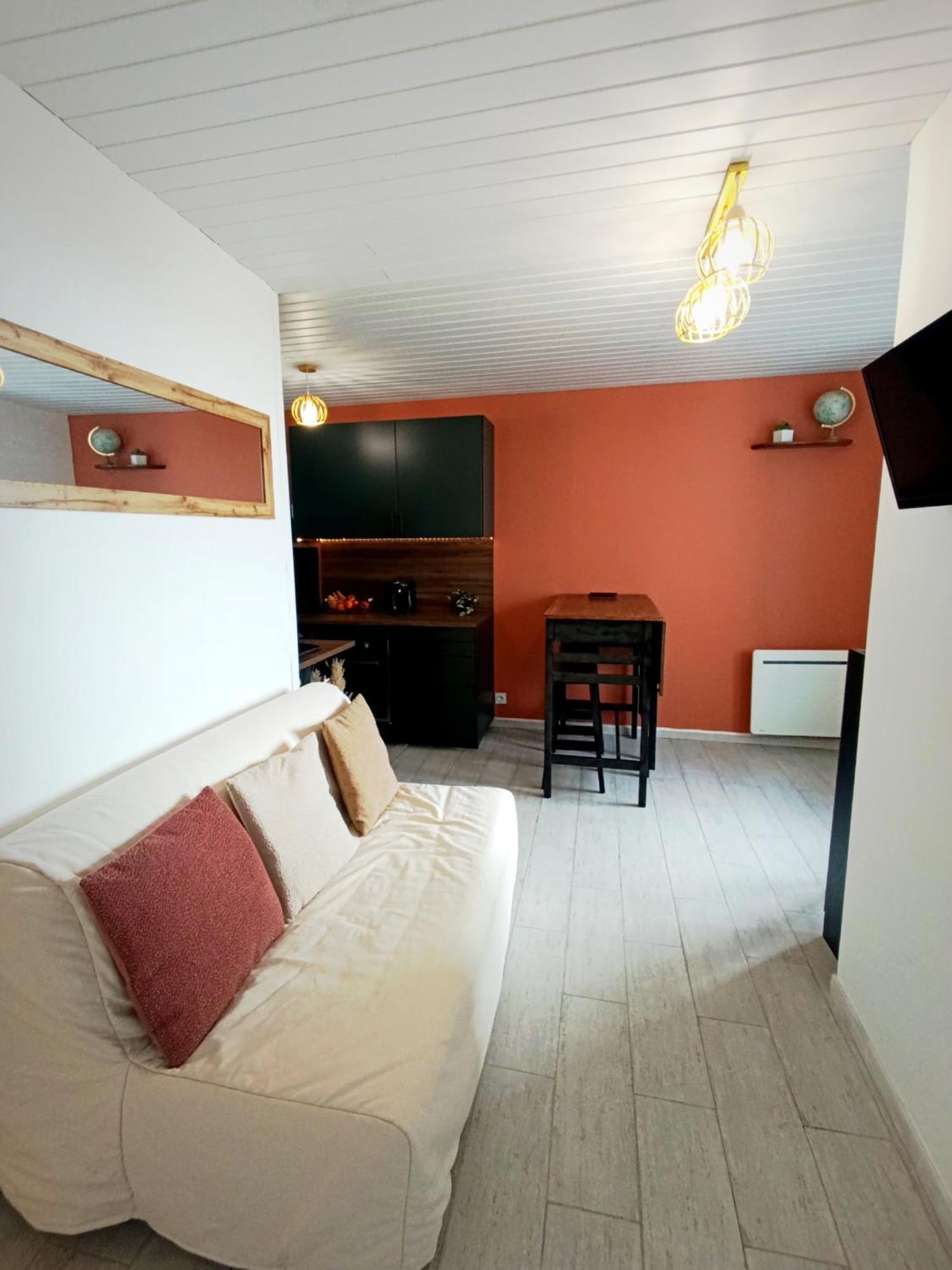 Appartement Face Mer 4 Personnes Linge De Maison Et Papier Toilette Non Fournis 생 힐레르 드 리에 외부 사진